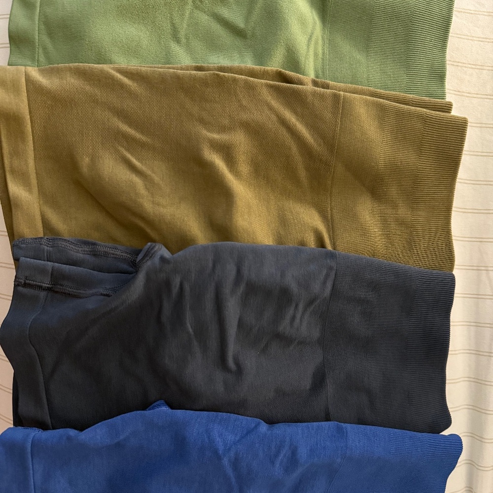 Alphalete Amplify 5” shorts (4pairs, Small)